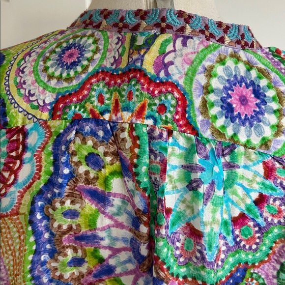 JOHNNY WAS- silk floral LEENA tunic top - Picture 7 of 11